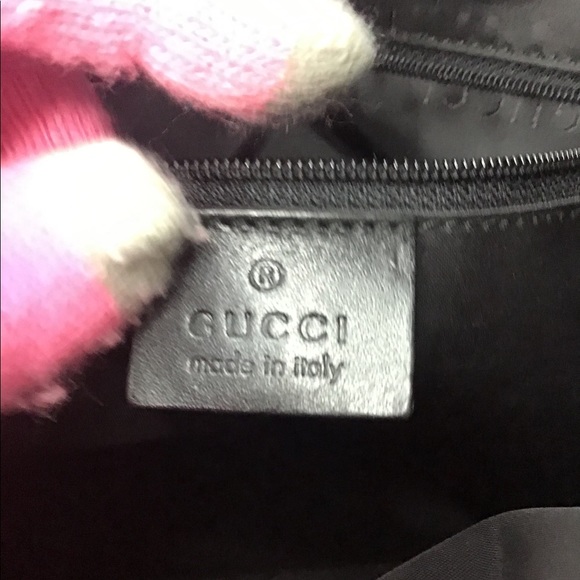 🛍Authentic Large GUCCI Black Nylon Hobo - Picture 5 of 10